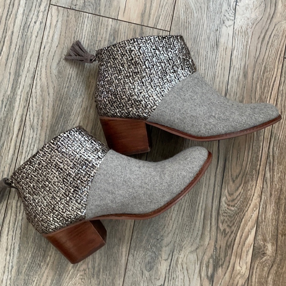 Toms stacked heel boots